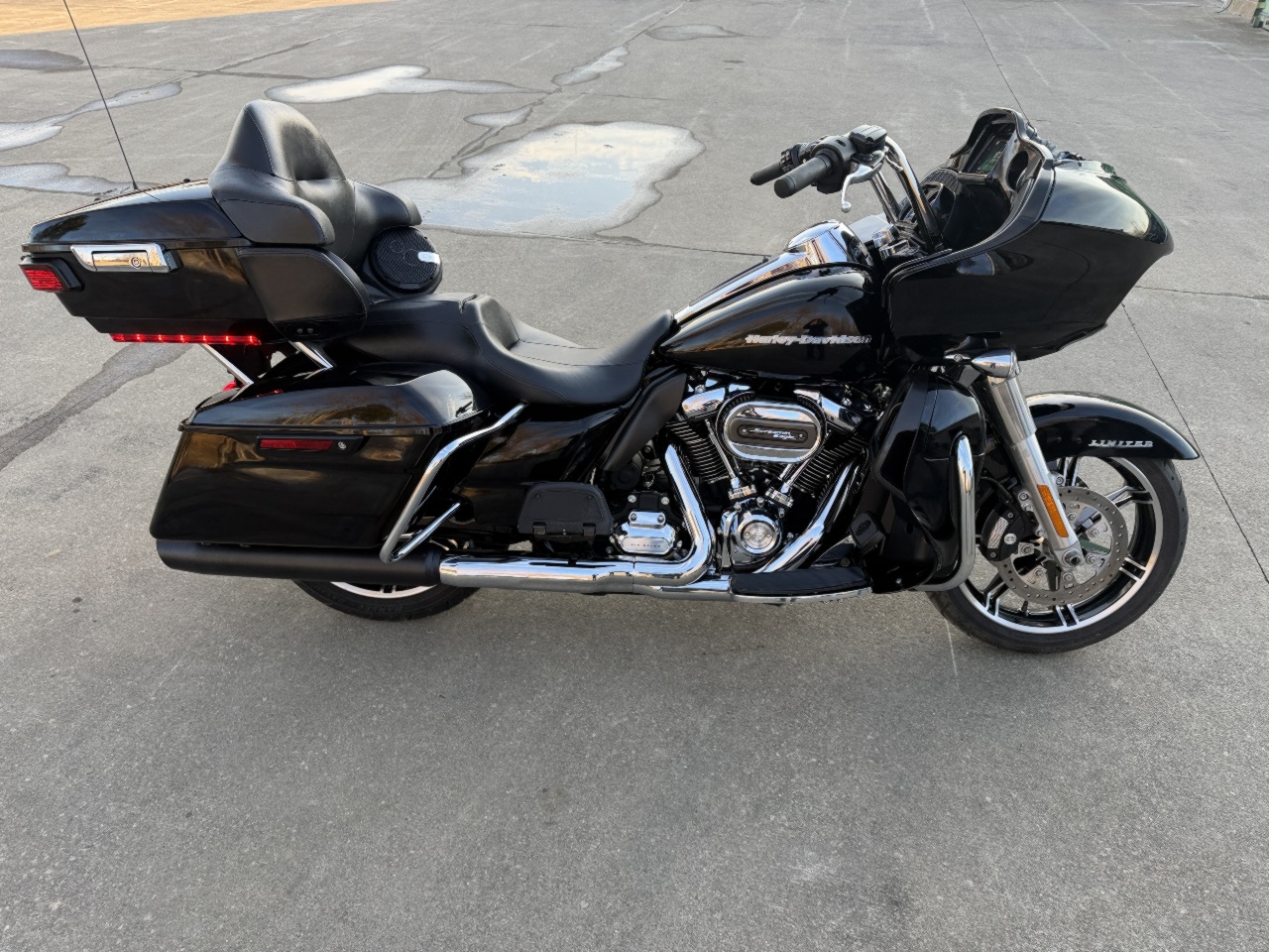 2022 Harley-Davidson FLTRK Road Glide Limited